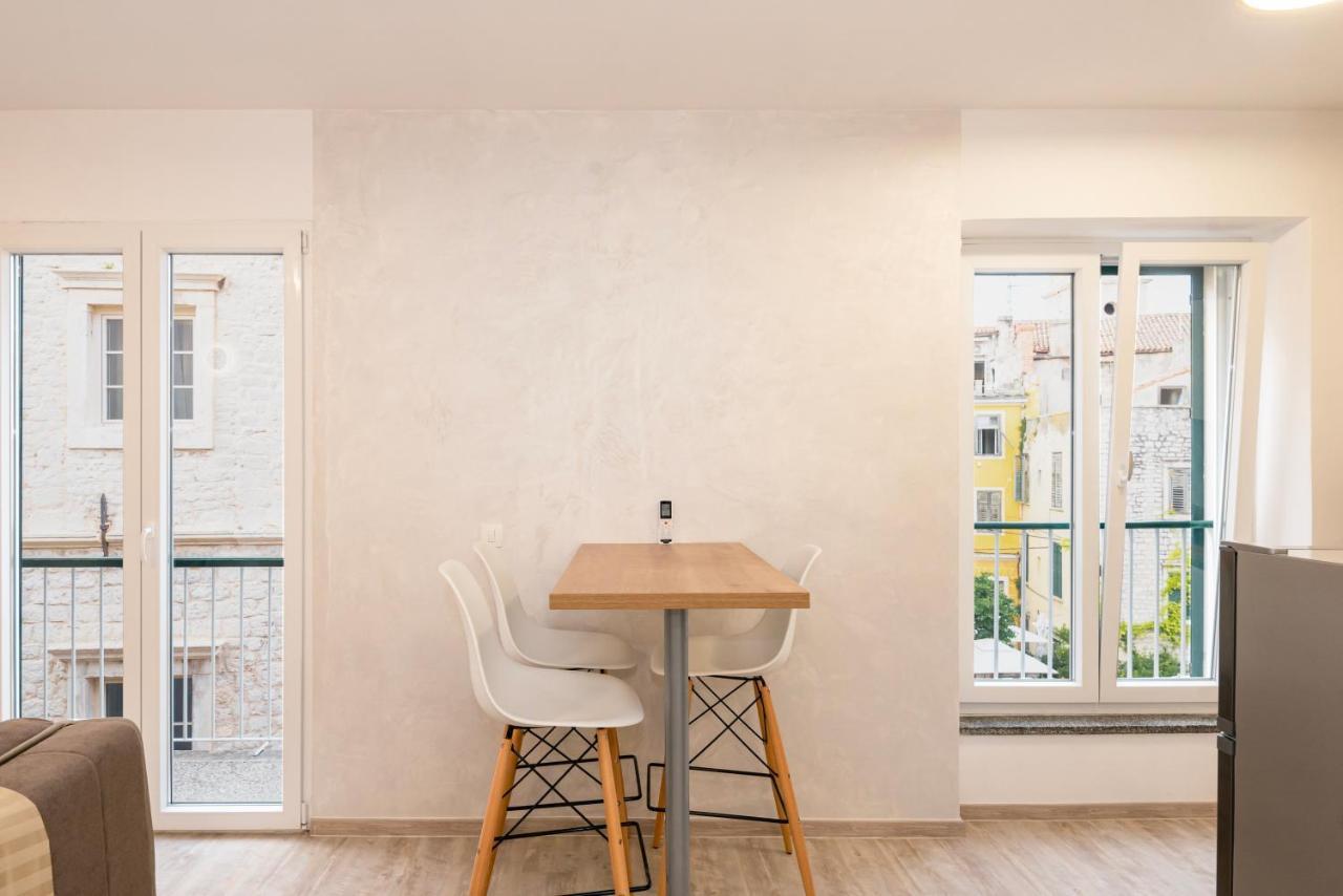 Studio Apartman Max Center Of The Old Town Free Parking Beautiful View Sibenik Exterior photo