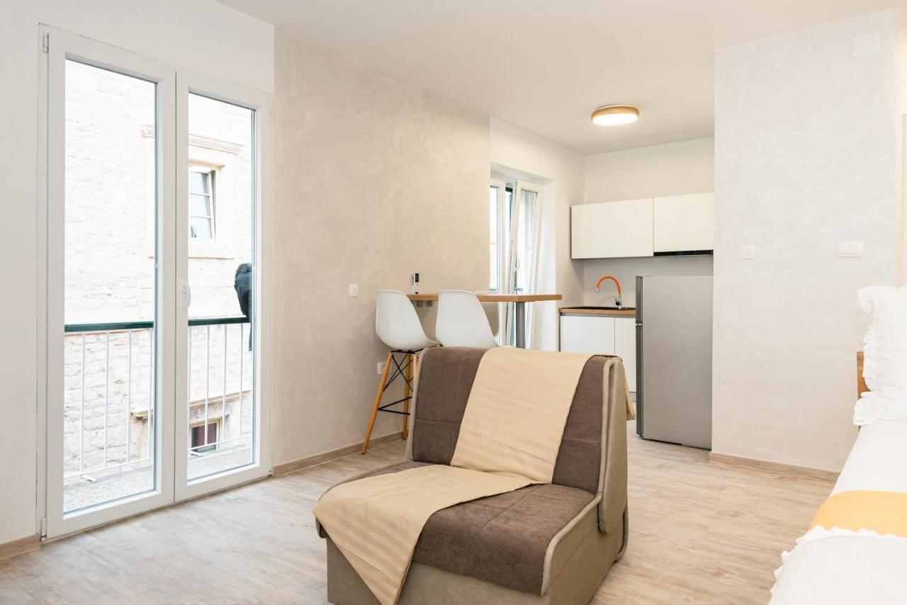 Studio Apartman Max Center Of The Old Town Free Parking Beautiful View Sibenik Exterior photo